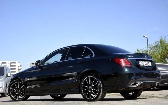Mercedes-Benz Klasa C cena 126688 przebieg: 110196, rok produkcji 2018 z Nowogród małe 436